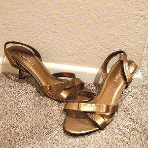 Ladies 8.5 Bronze leather sling backs
